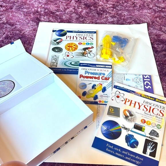 Discover Physics Educational Box Set - Picture 5 of 5